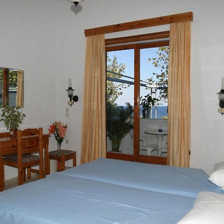 Kedros Hotel Samos Island Exterior photo