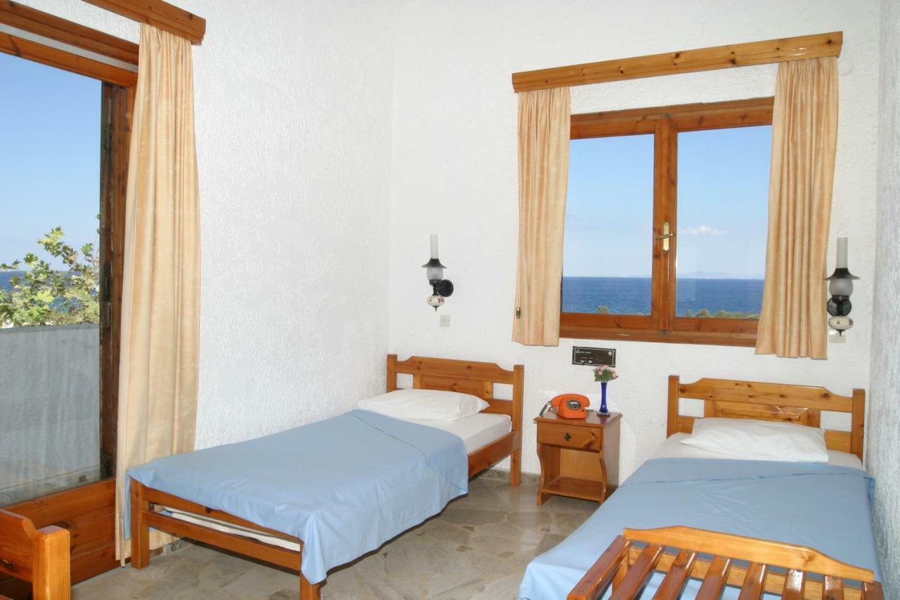 Kedros Hotel Samos Island Exterior photo